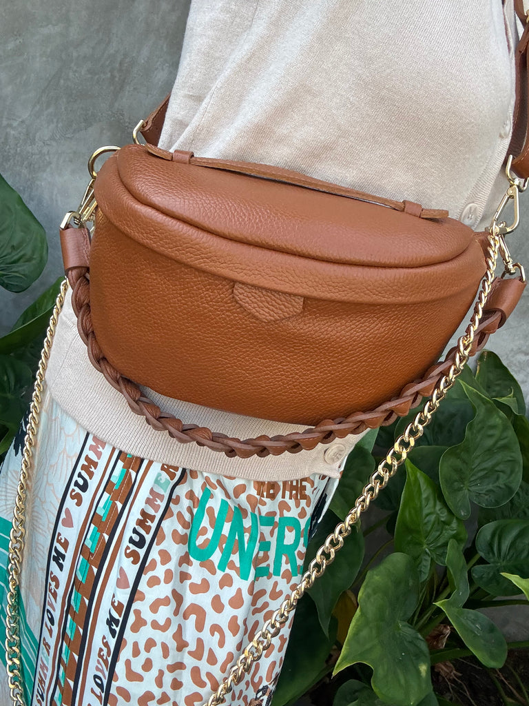 Delilah Hobo - Dark Tan **pre-order**